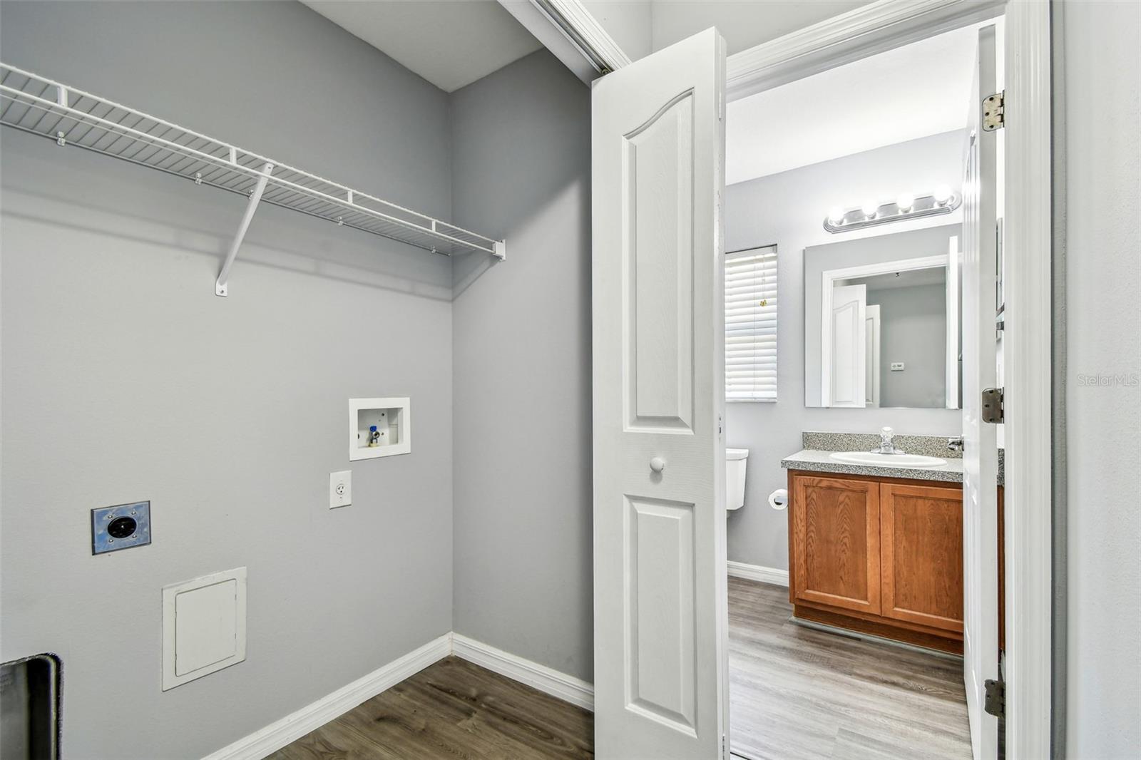 Washer/Dryer Closet