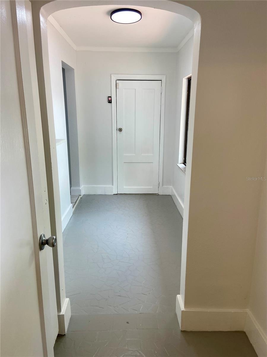 Breezeway to Kitchen nook