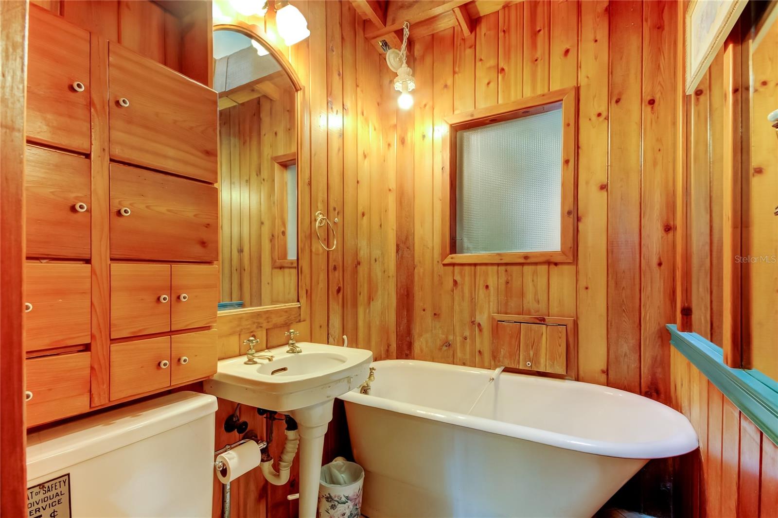 2nd bath downstairs