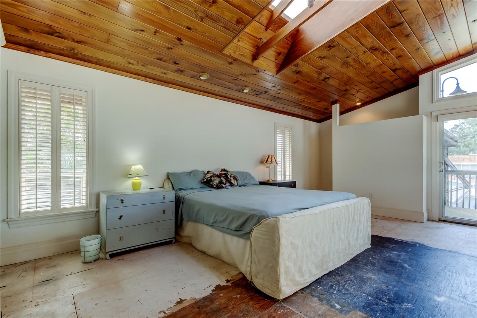 Primary suite