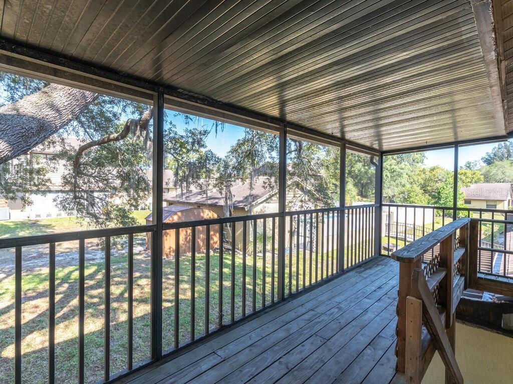 Love the large covered and screened back lanai
