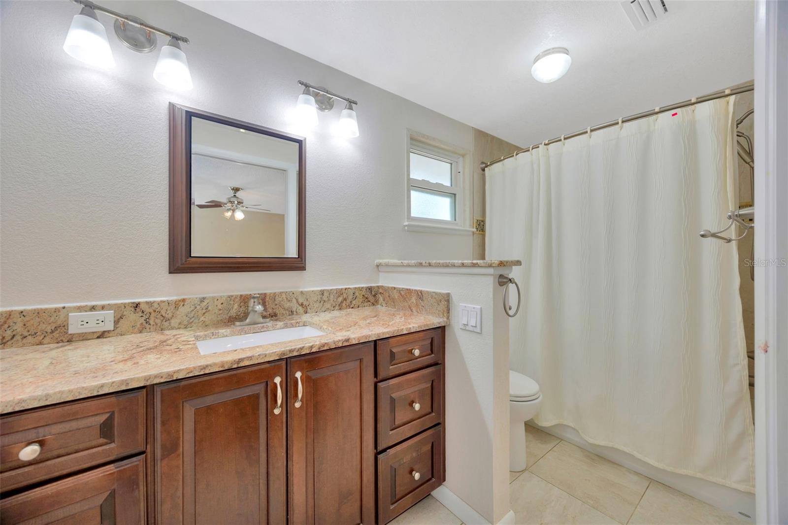 Ensuite shower