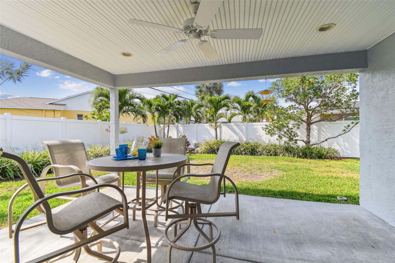 Great Covered Porch Area