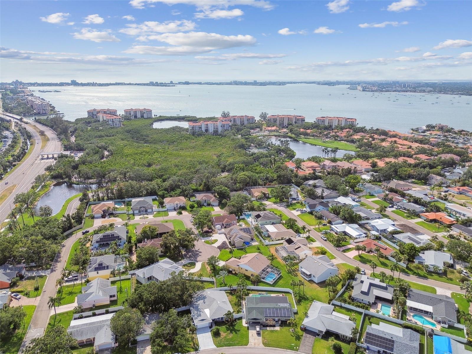 Minutes from Downtown St. Pete