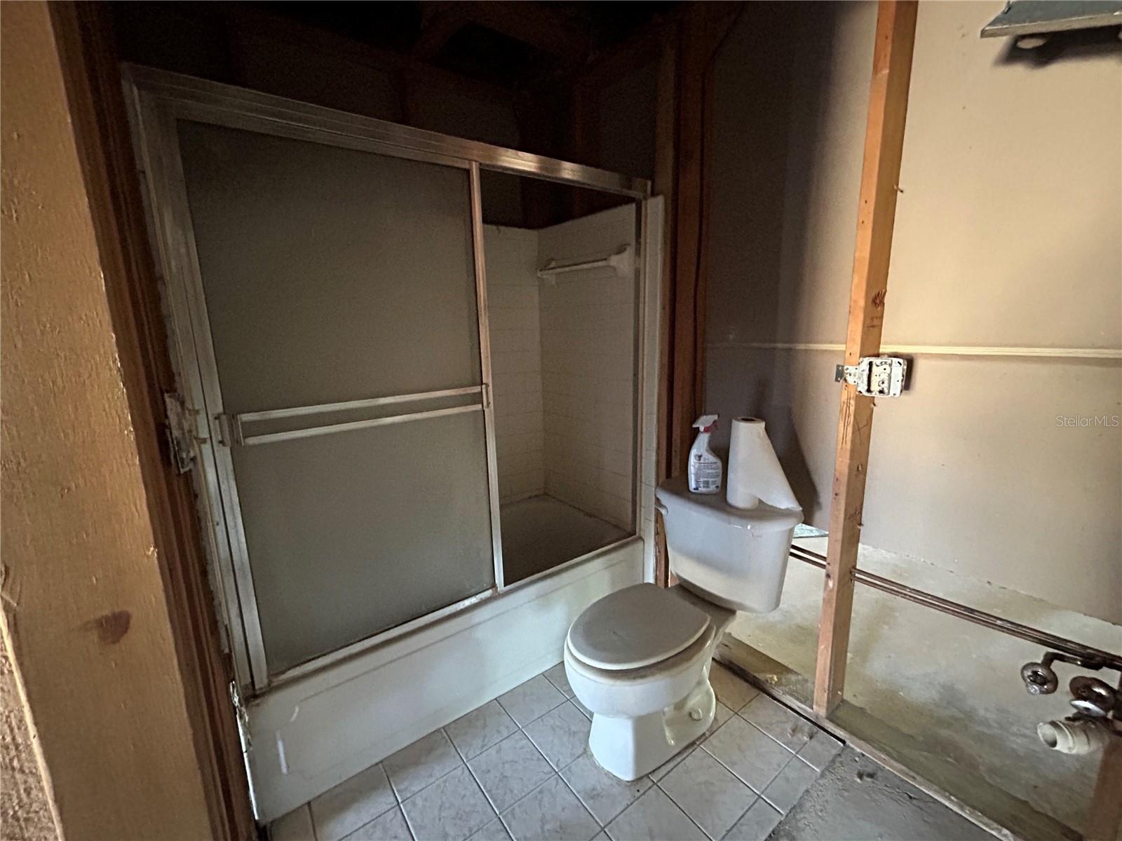 GUEST BATH