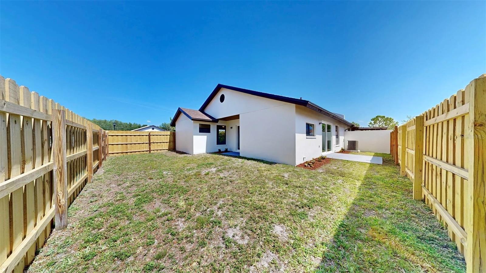 Huge Fenced Backyard