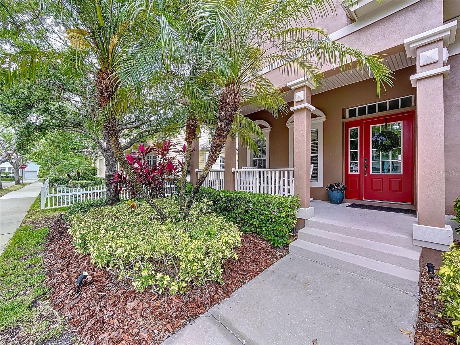 Entry way & porch 1