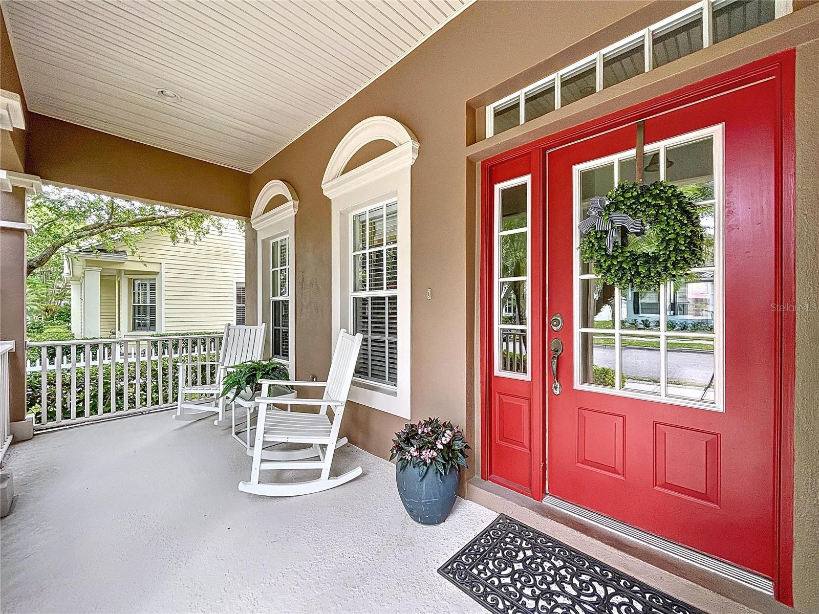 Entry way & porch 2