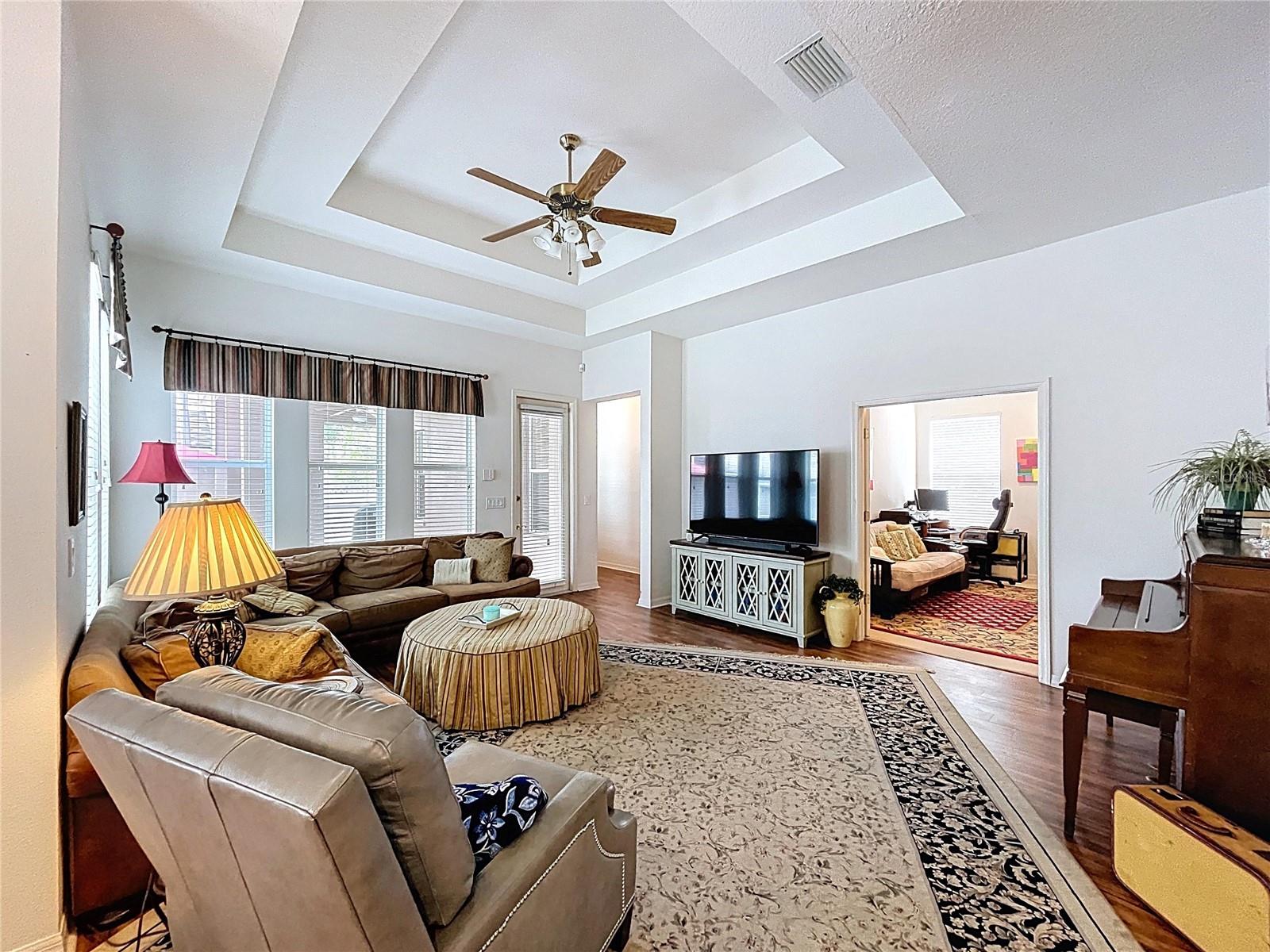 Family room 1