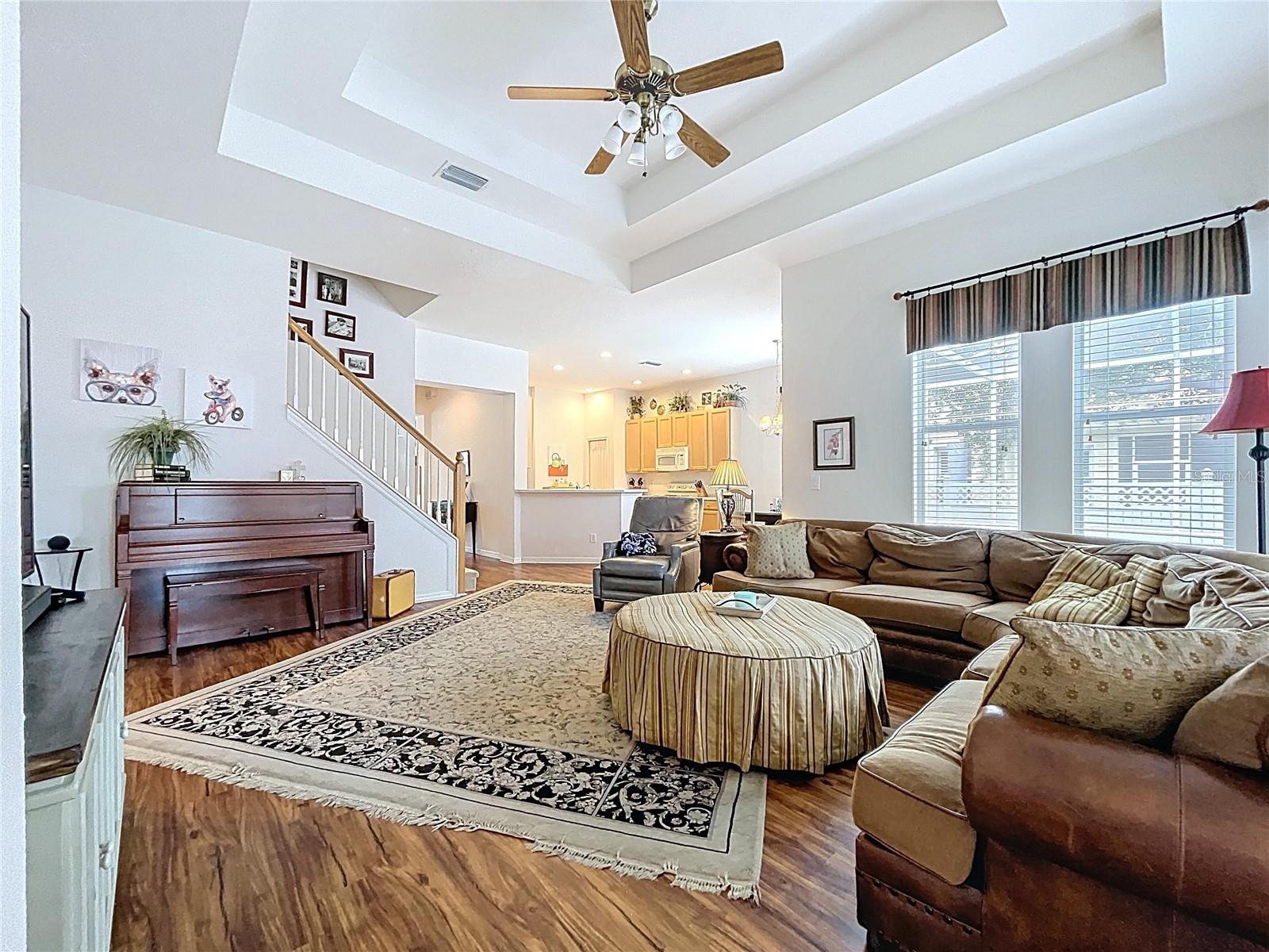 Family room 3