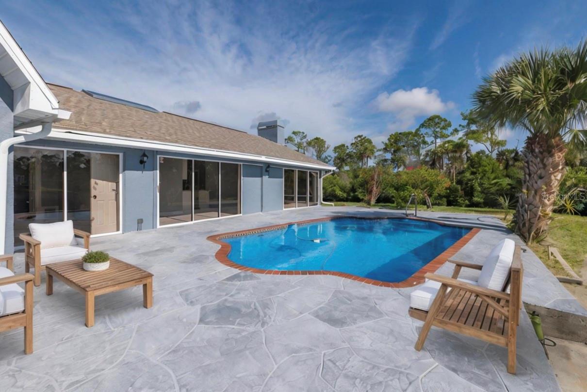 Oversized pool deck