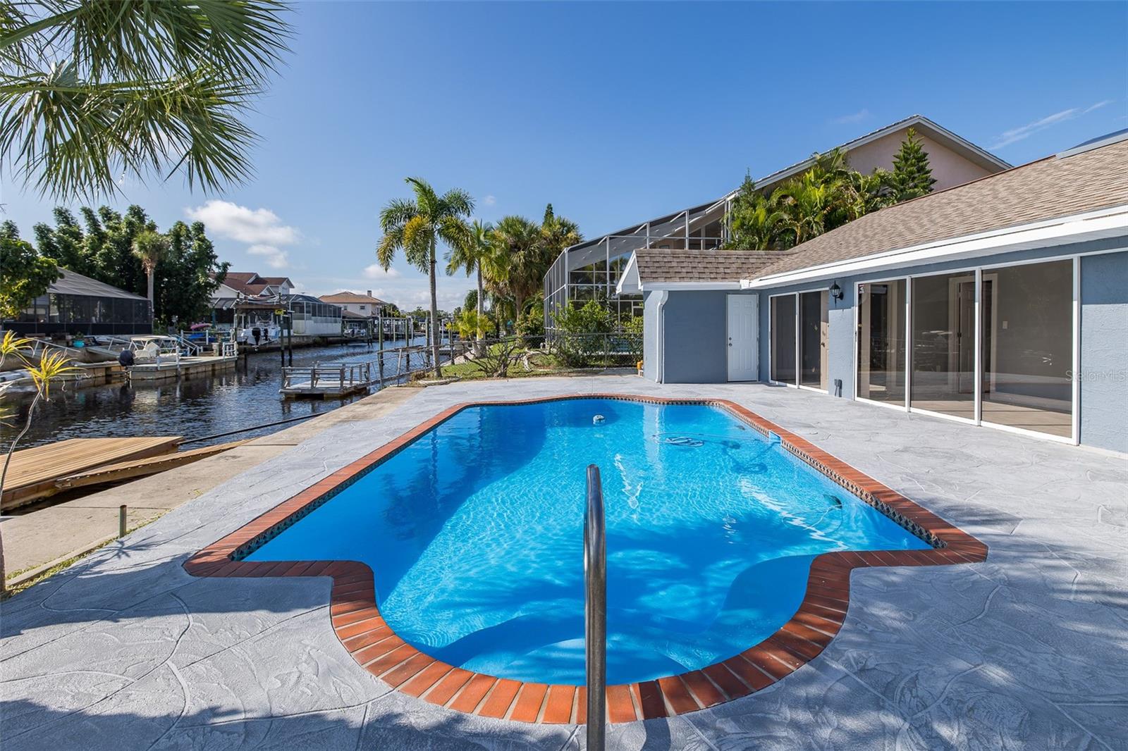 Oversized pool deck