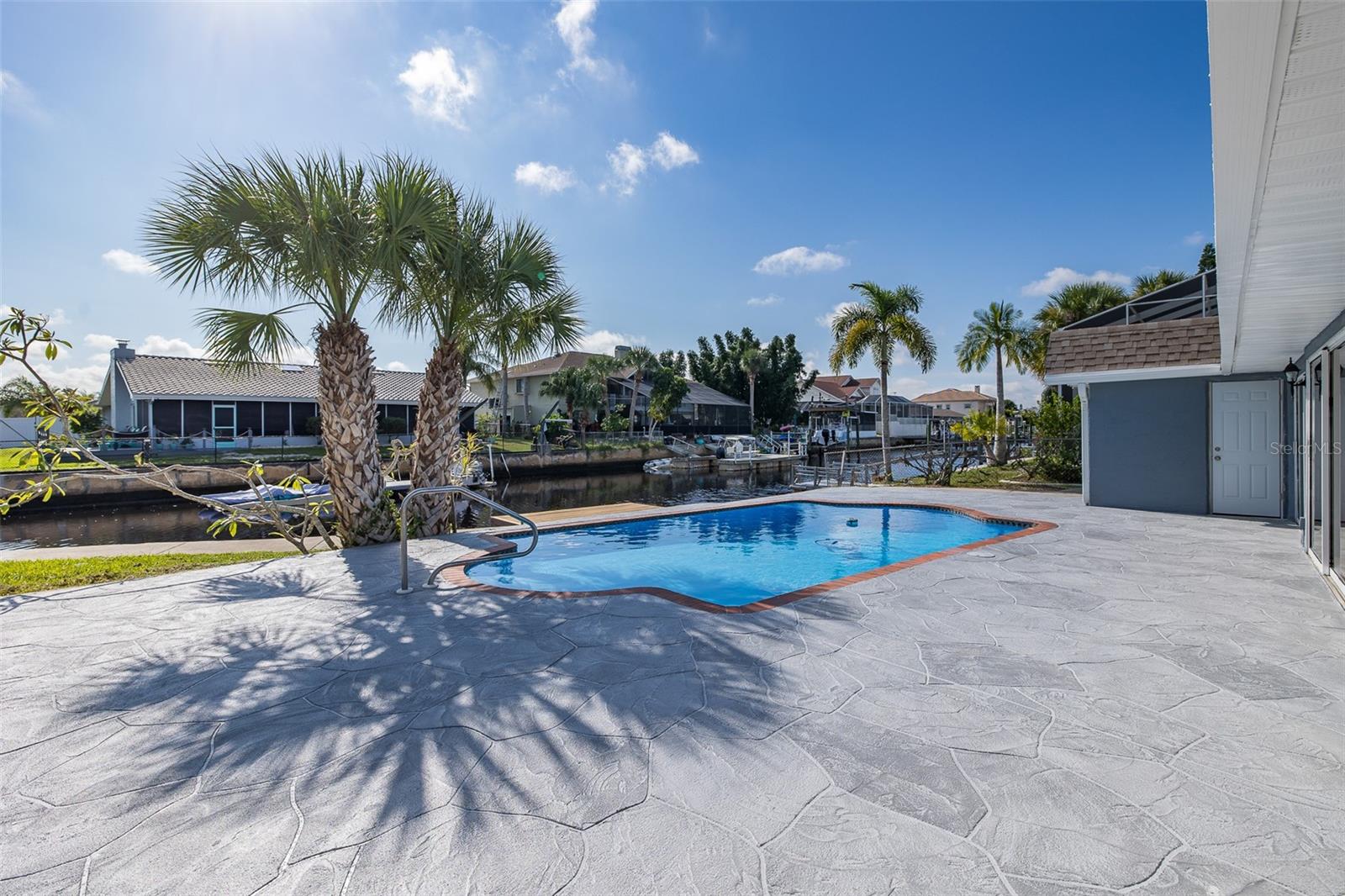 Oversized pool deck