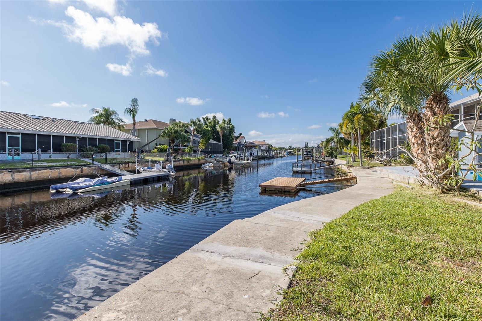 Wide open canal with Gulf Access