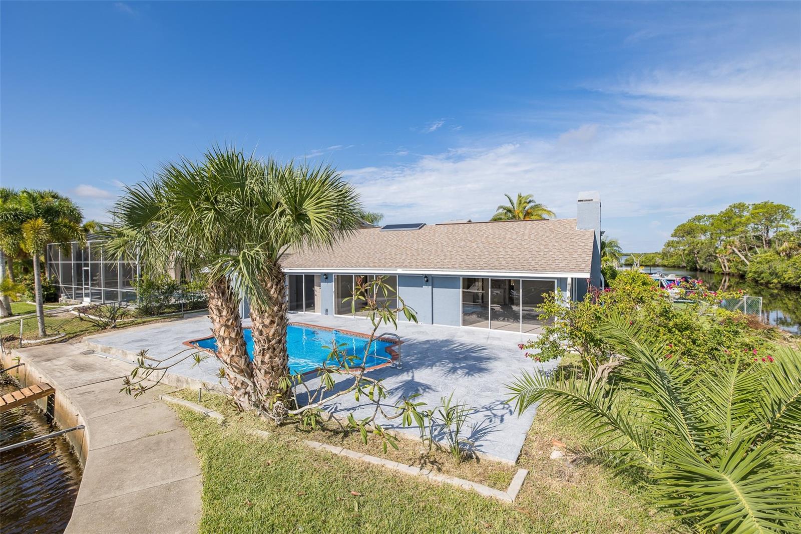Large Corner Lot with seawall and floating dock