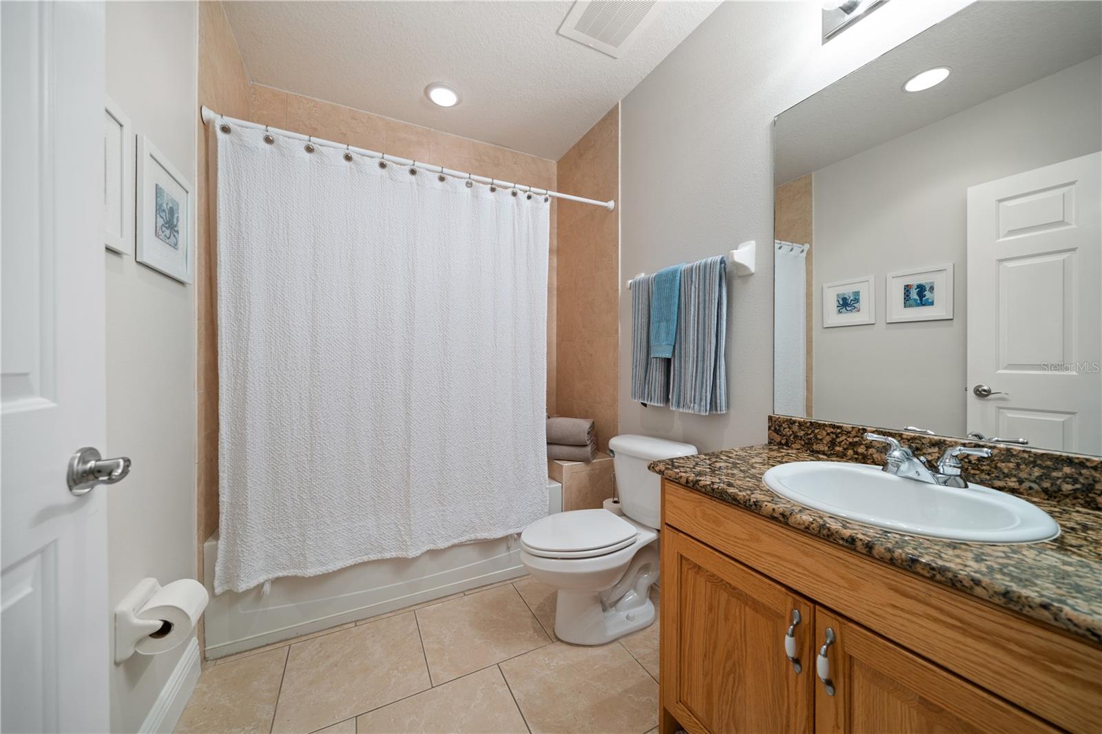 Full Bath #1 off bedroom#1