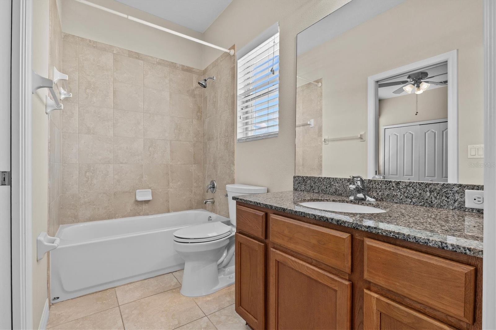 BATHROOM 2