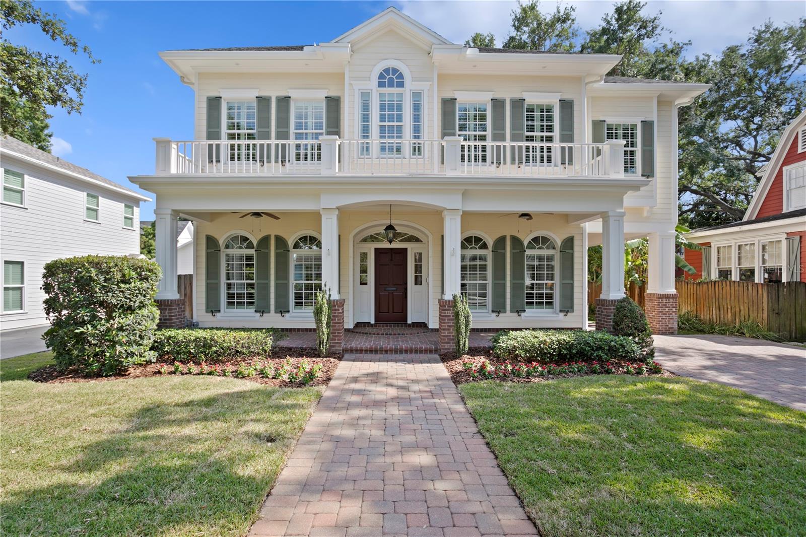 Welcome home to 2714 W. Jetton Avenue