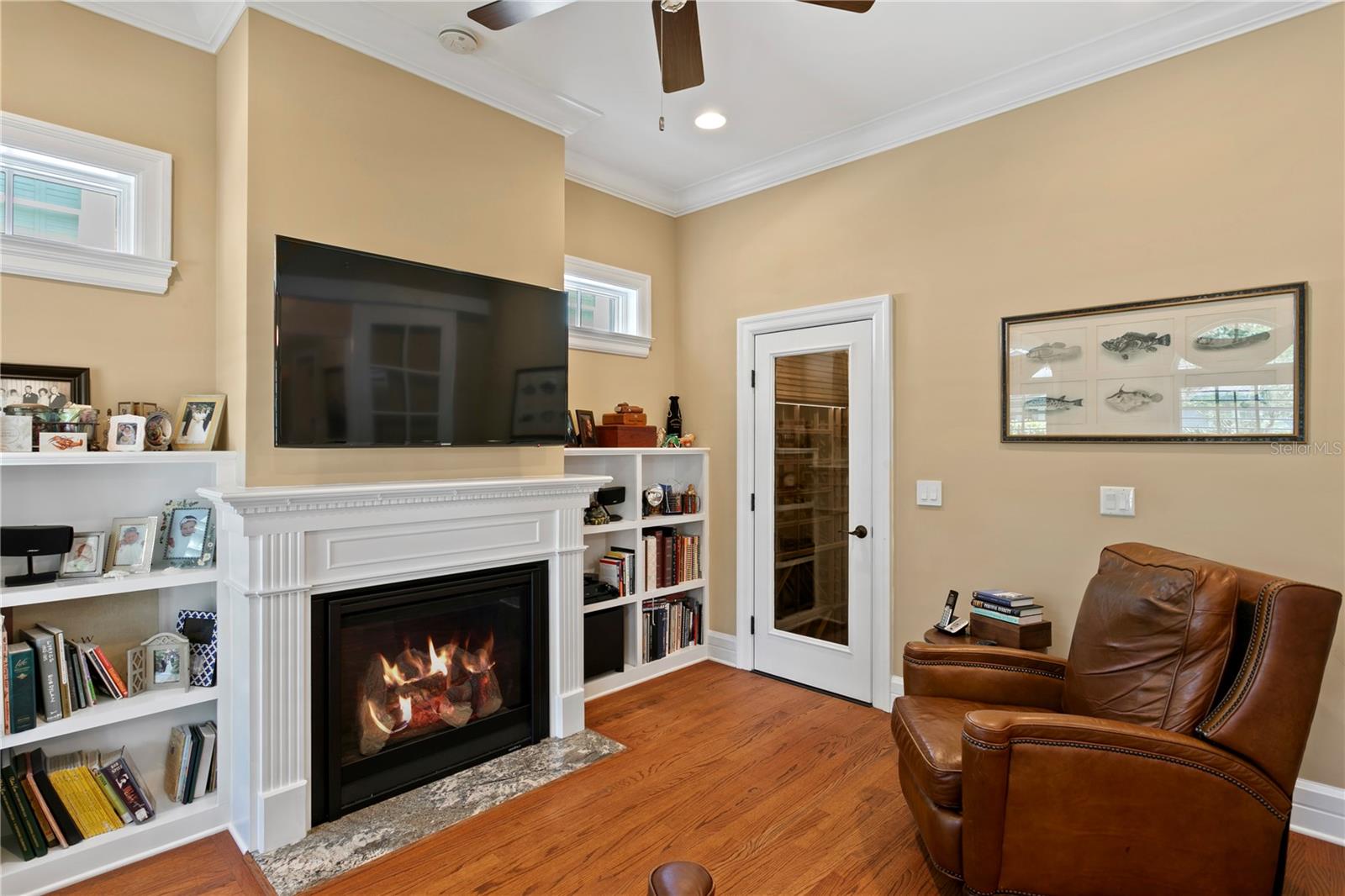 This is a quiet spot to curl up with your favorite beverage and a good book.
