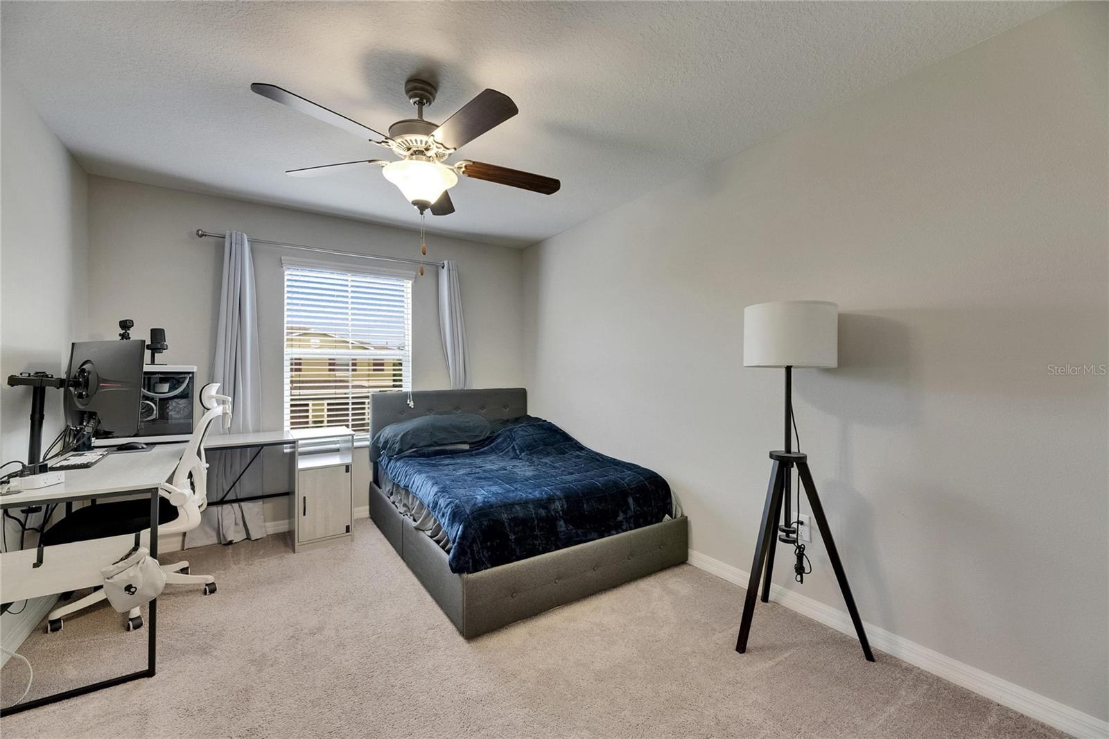 Secondary Bedroom (1)