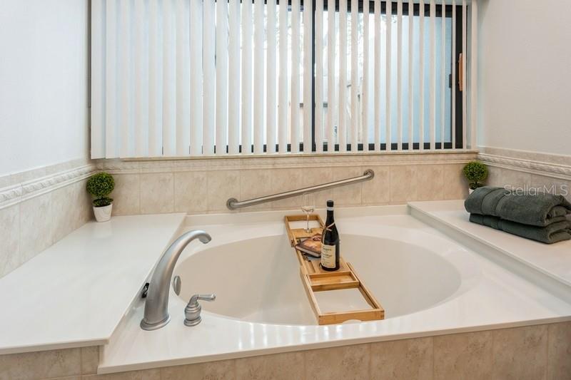 Soaking Tub