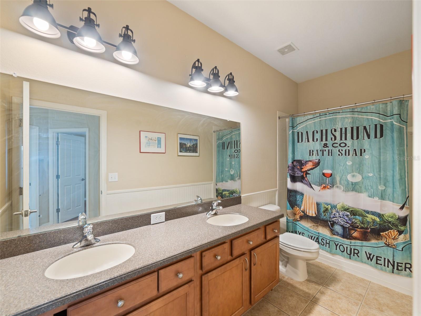 Bathroom 2