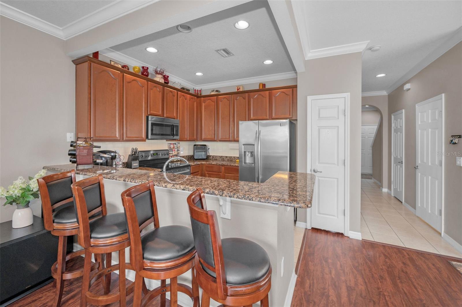 Kitchen bar/counter