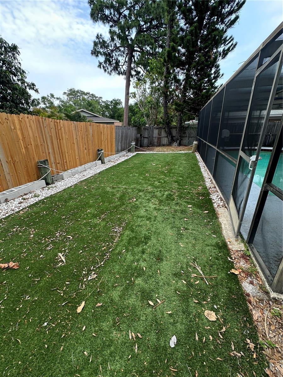 Rear relaxing area