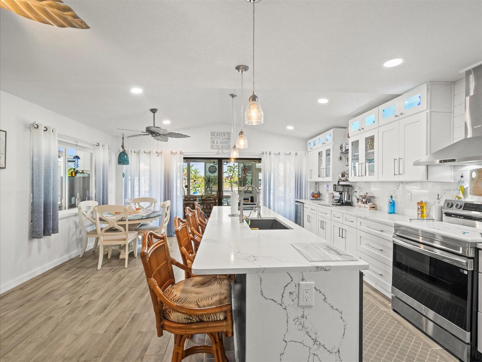 Breakfast Bar