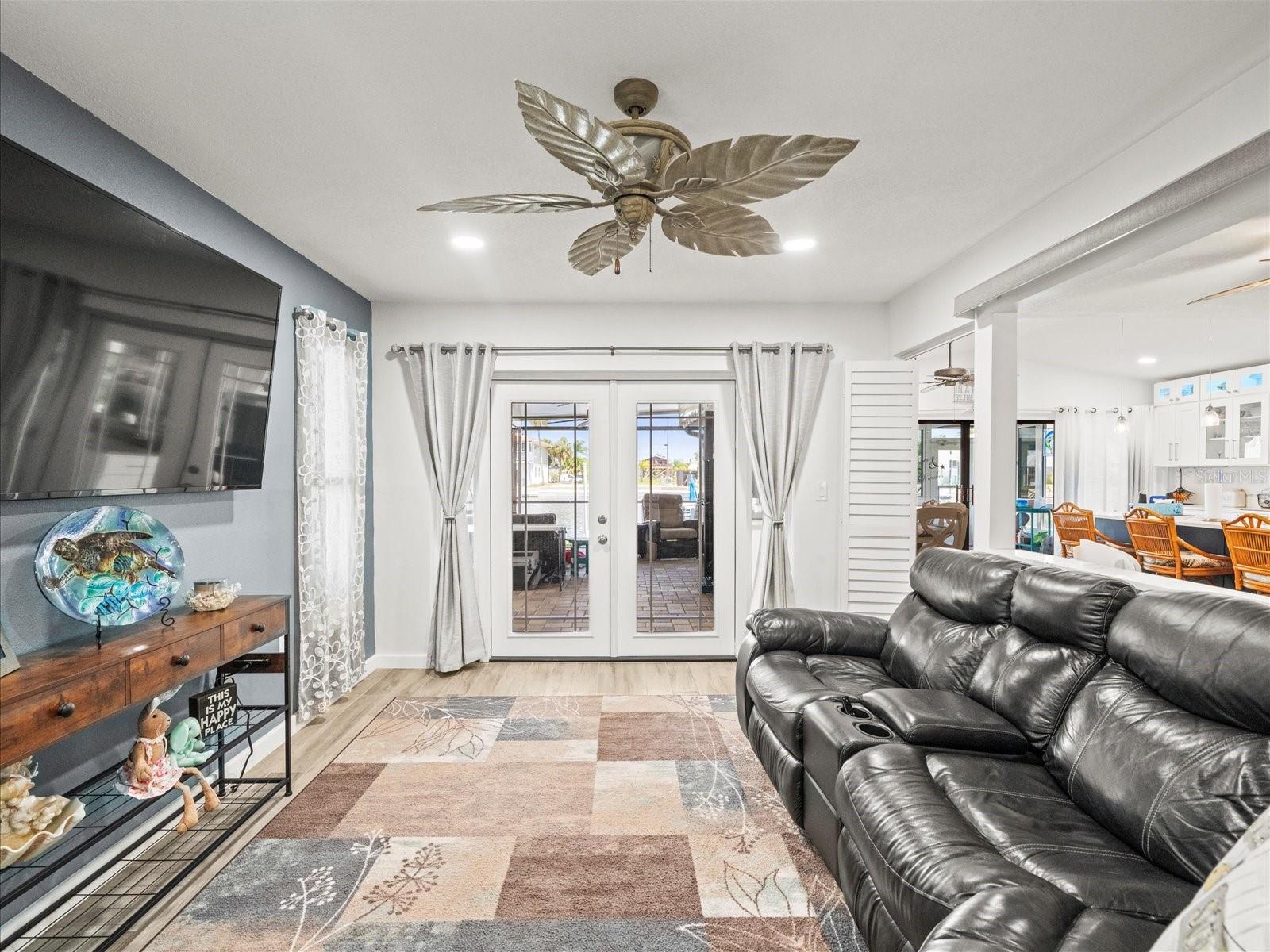 Family Room/3rd Bedroom