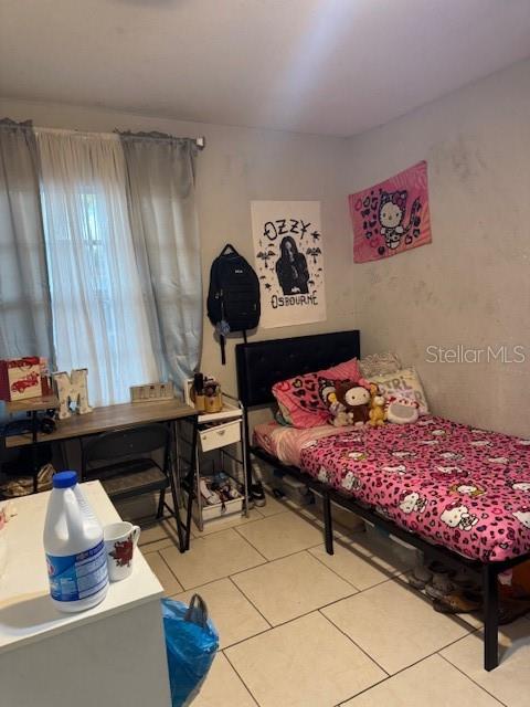 main 2 room