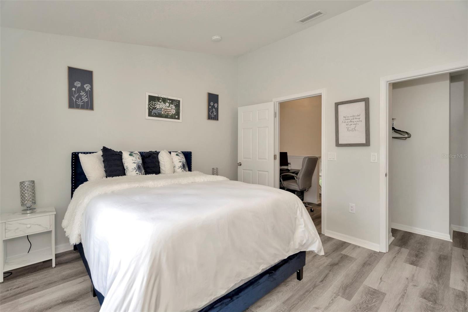 Upstairs Bedroom 1