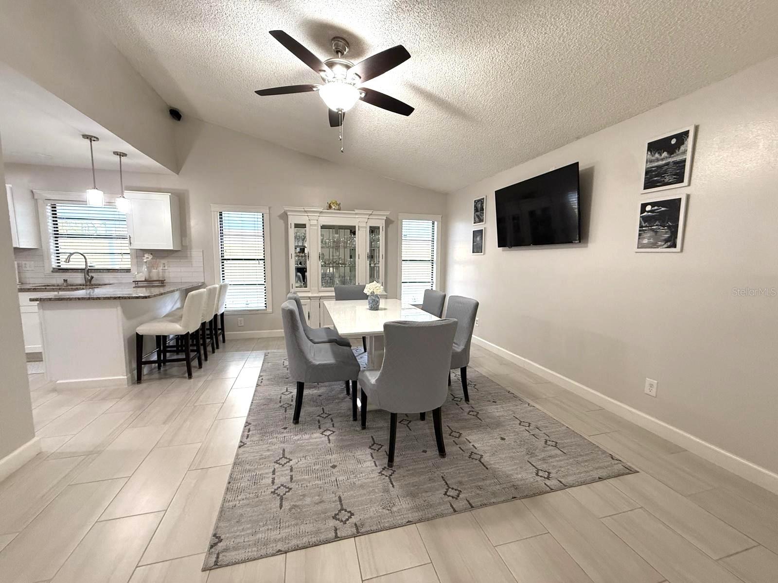 Dining / Family Room