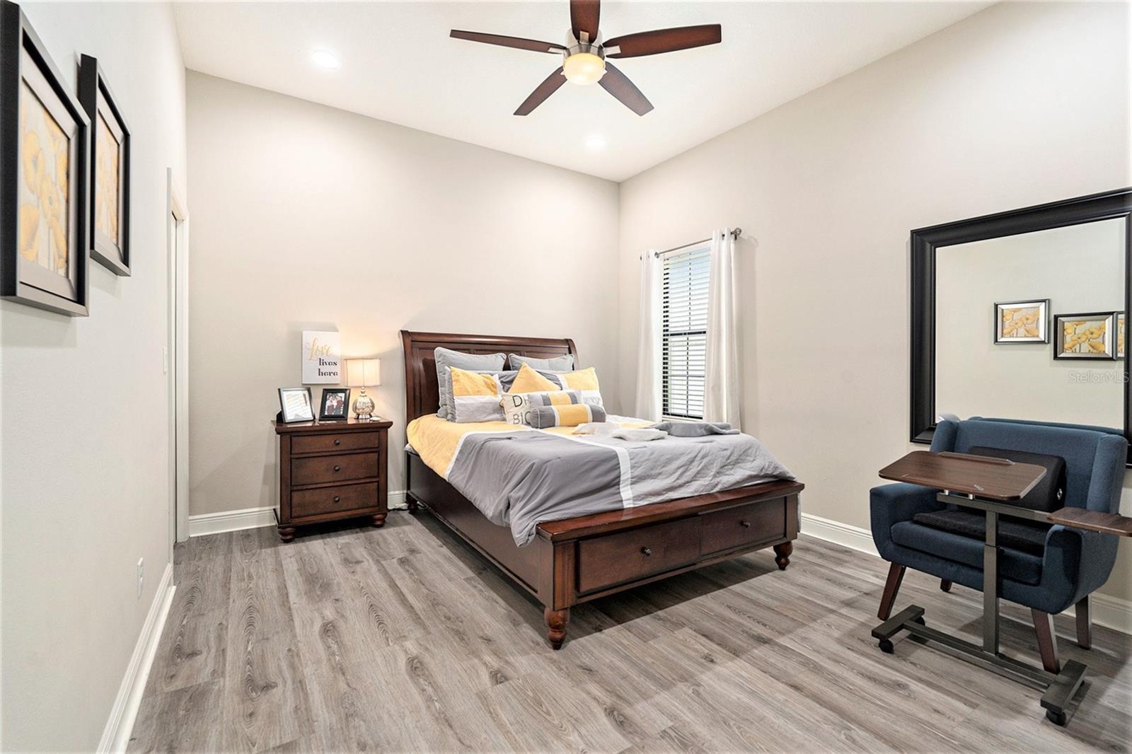Bedroom 1st floor