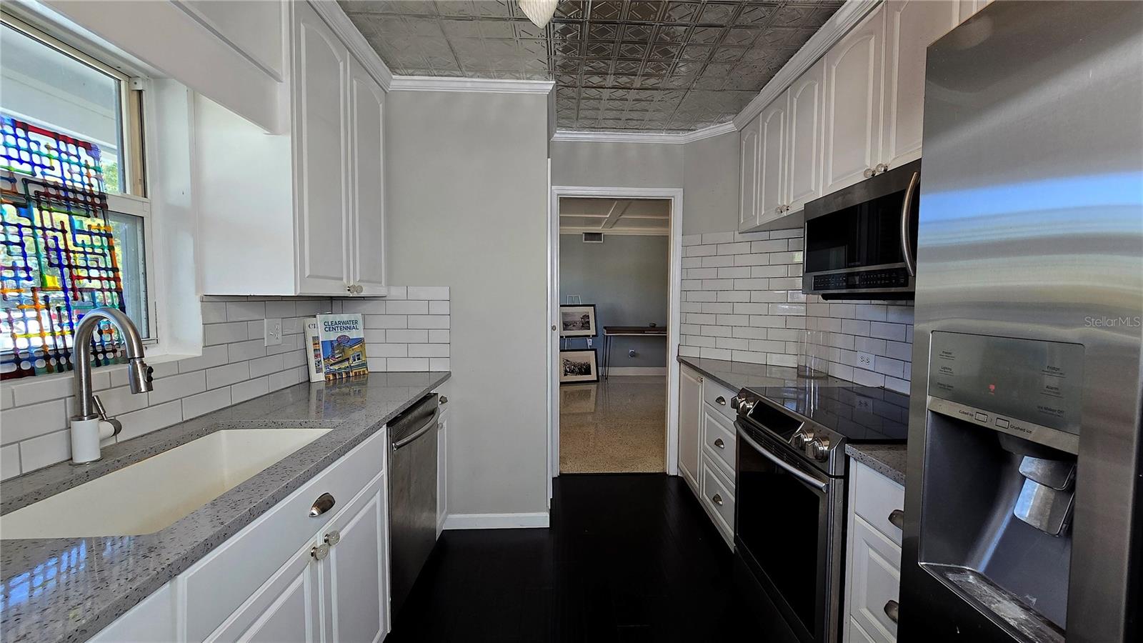Newly Updated Kitchen and all newer appliances.