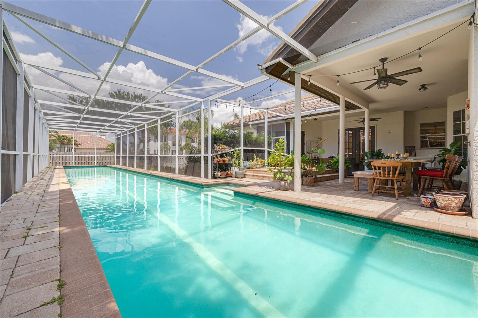 screened pool lanai