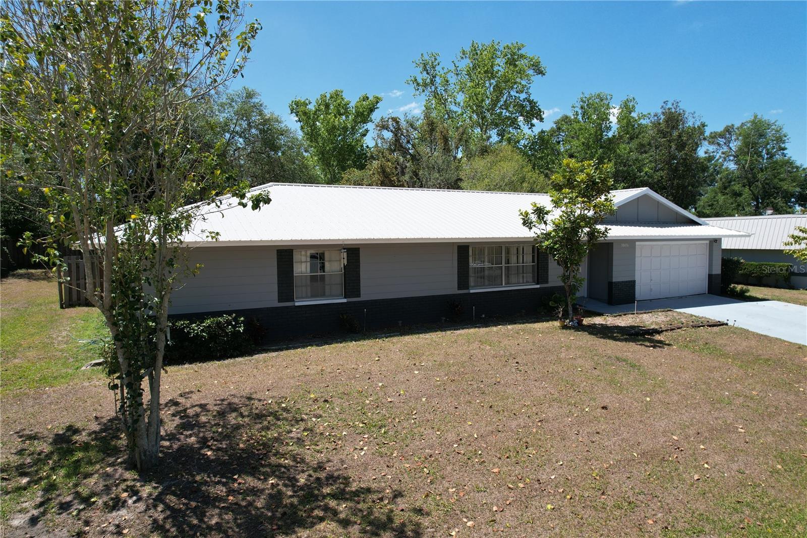 Freshly painted exterior and 2023 metal roof.