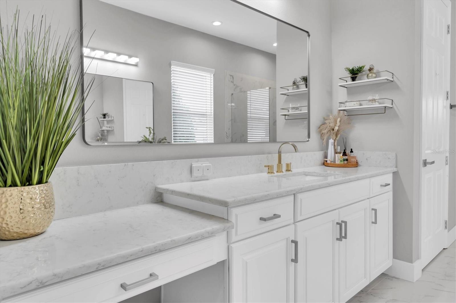 Primary Suite Bathroom