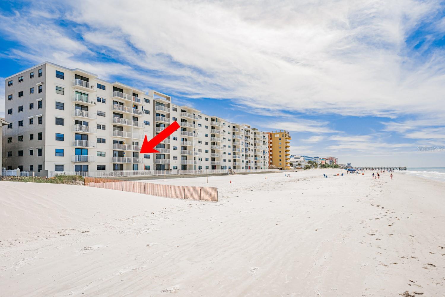White Sandy Beaches at Gulf Shores Condo