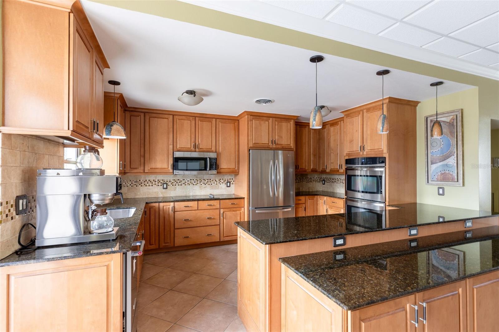 Clubhouse Kitchen