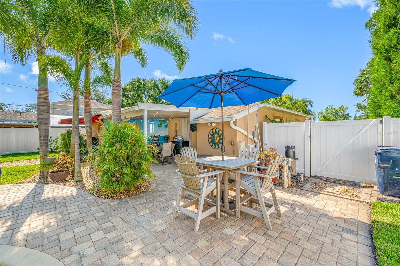 Multiple seating areas  throughout the yard!