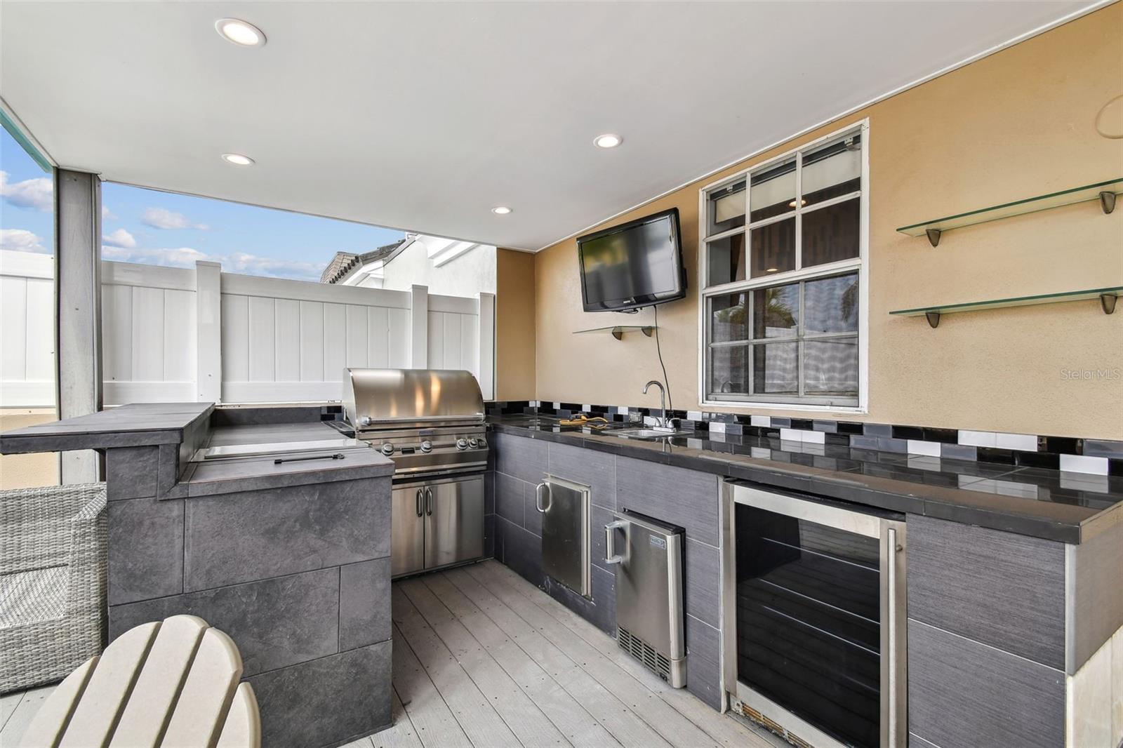 Rooftop Deck with Outdoor Kitchen