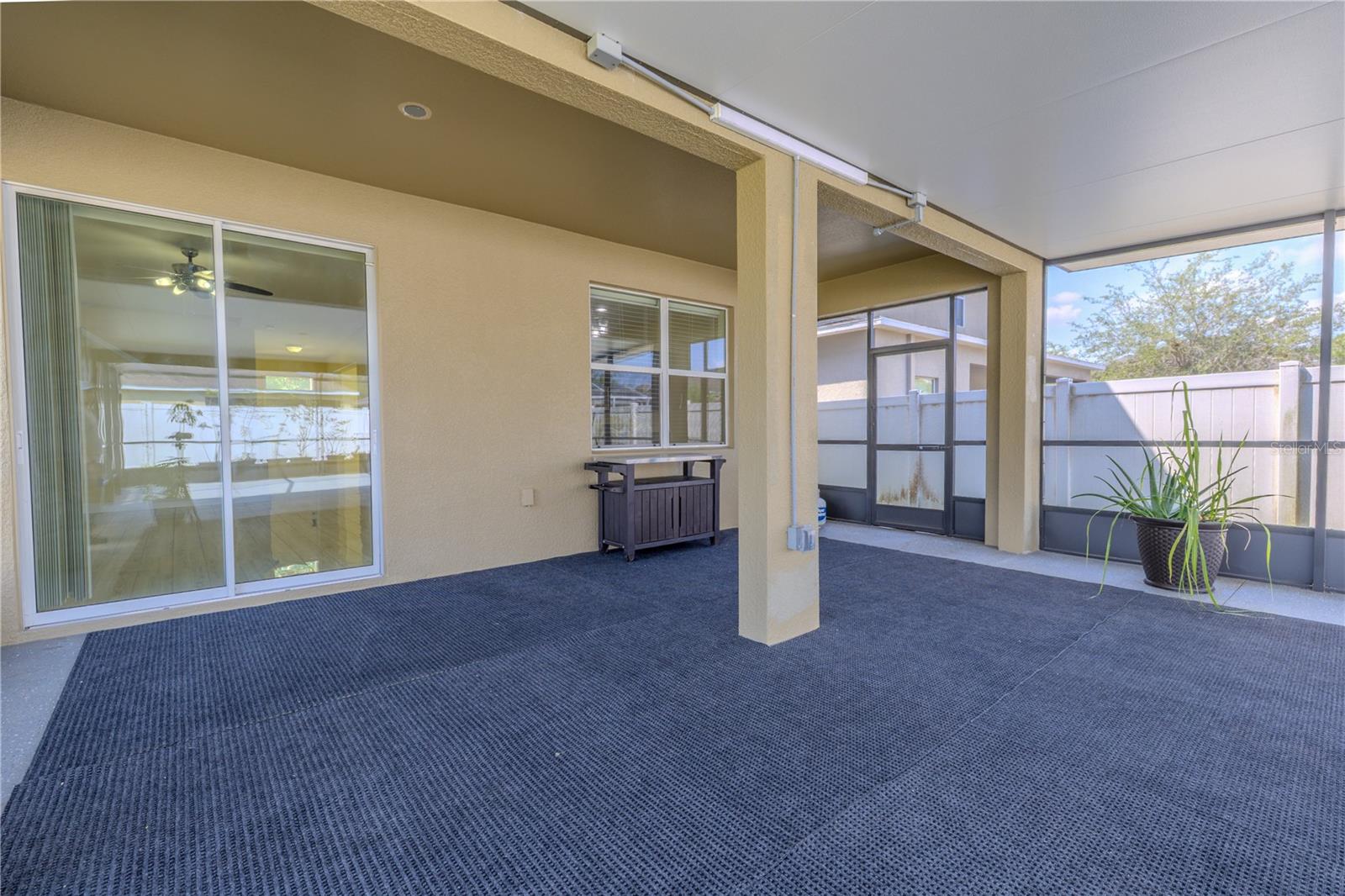 Covered patio and lanai