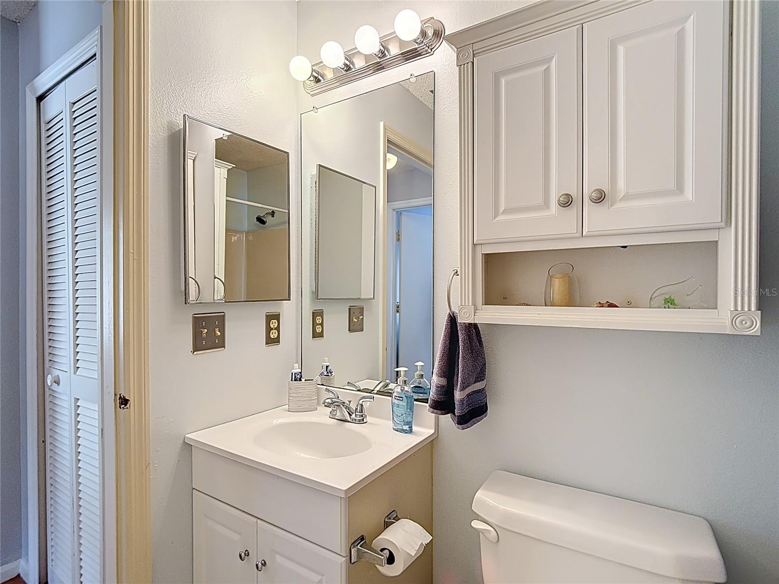 Full Spare Bathroom