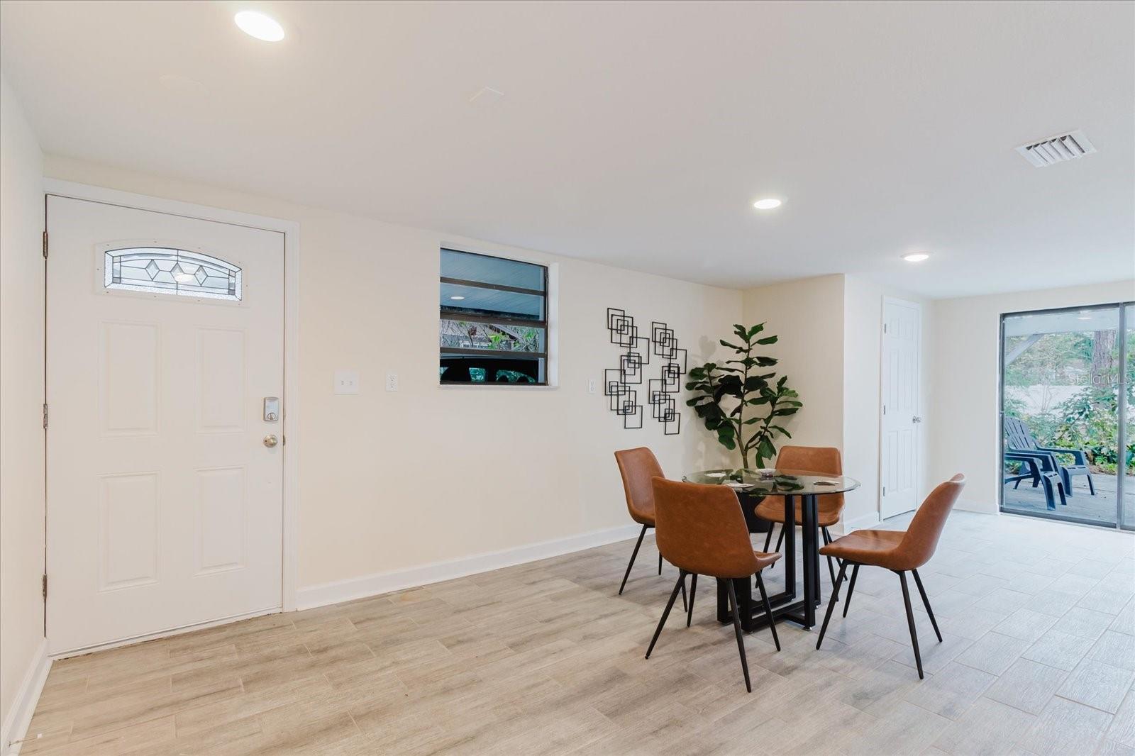 Lower Level Foyer