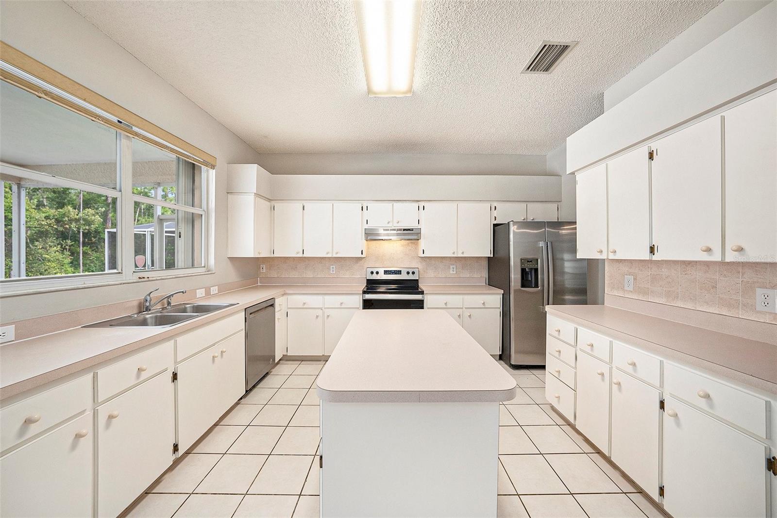 Super spacious kitchen with endless counters!