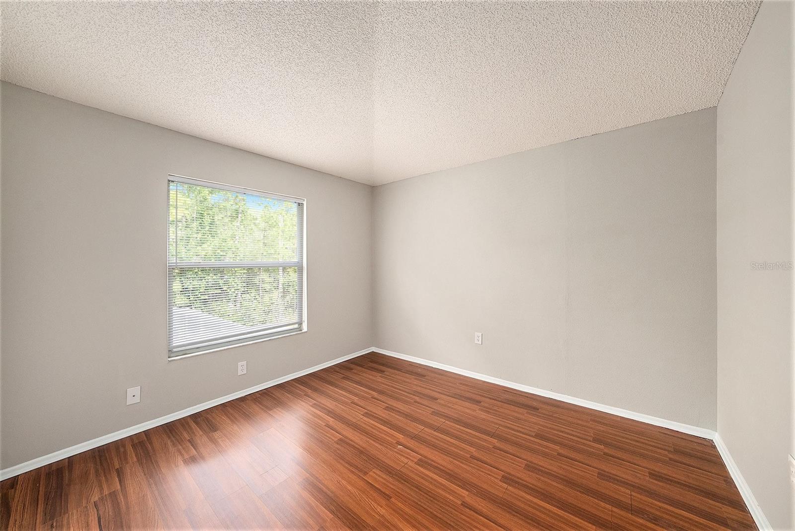 Tall ceilings too!