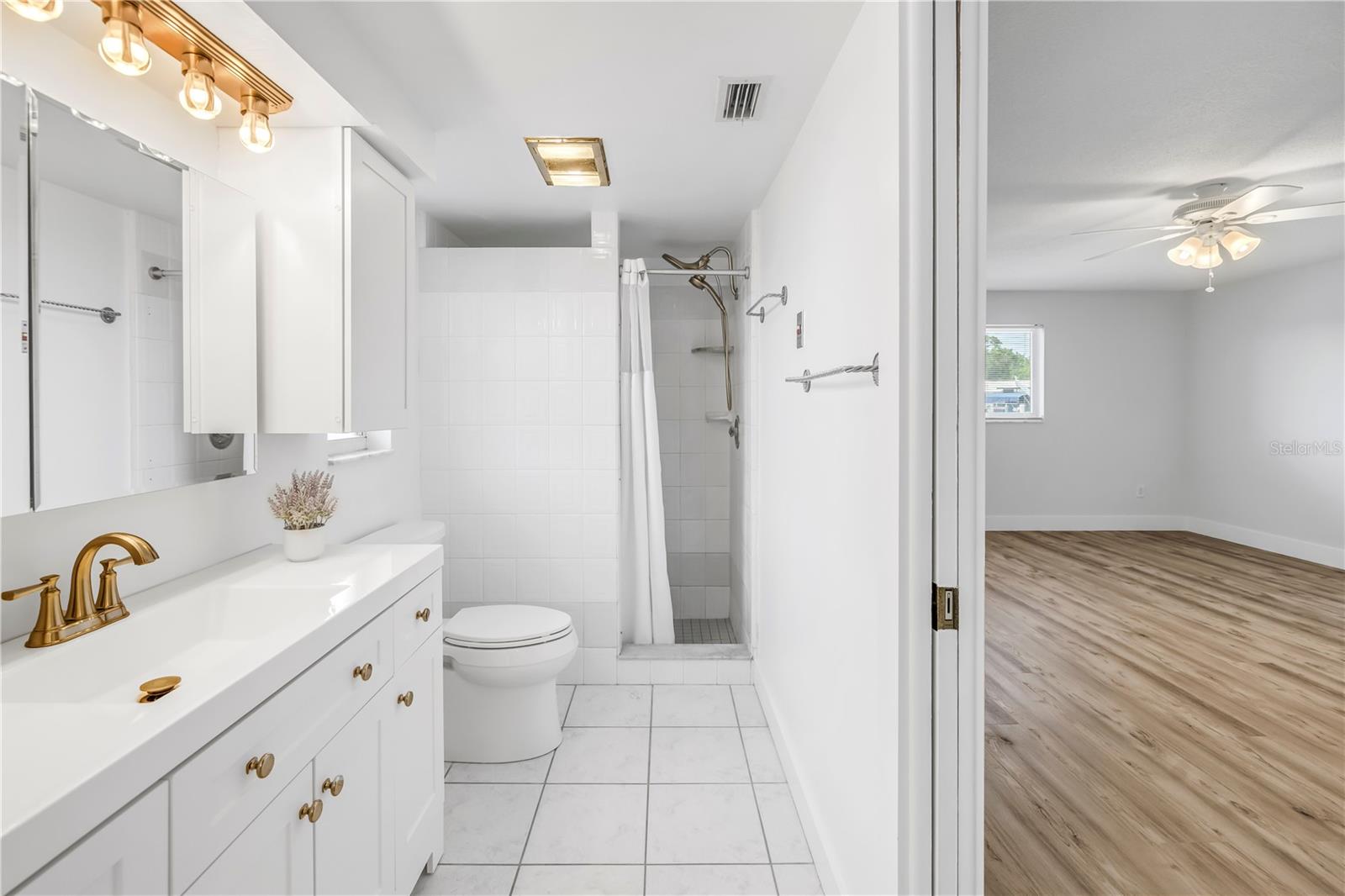 Primary Ensuite