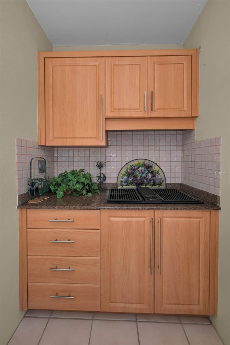 Outdoor Built-in Grill