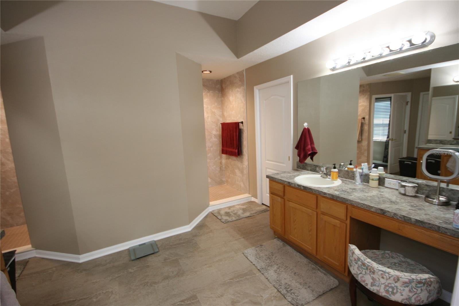 Master Bath Suite-her side